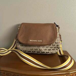 Michael Kors cross body